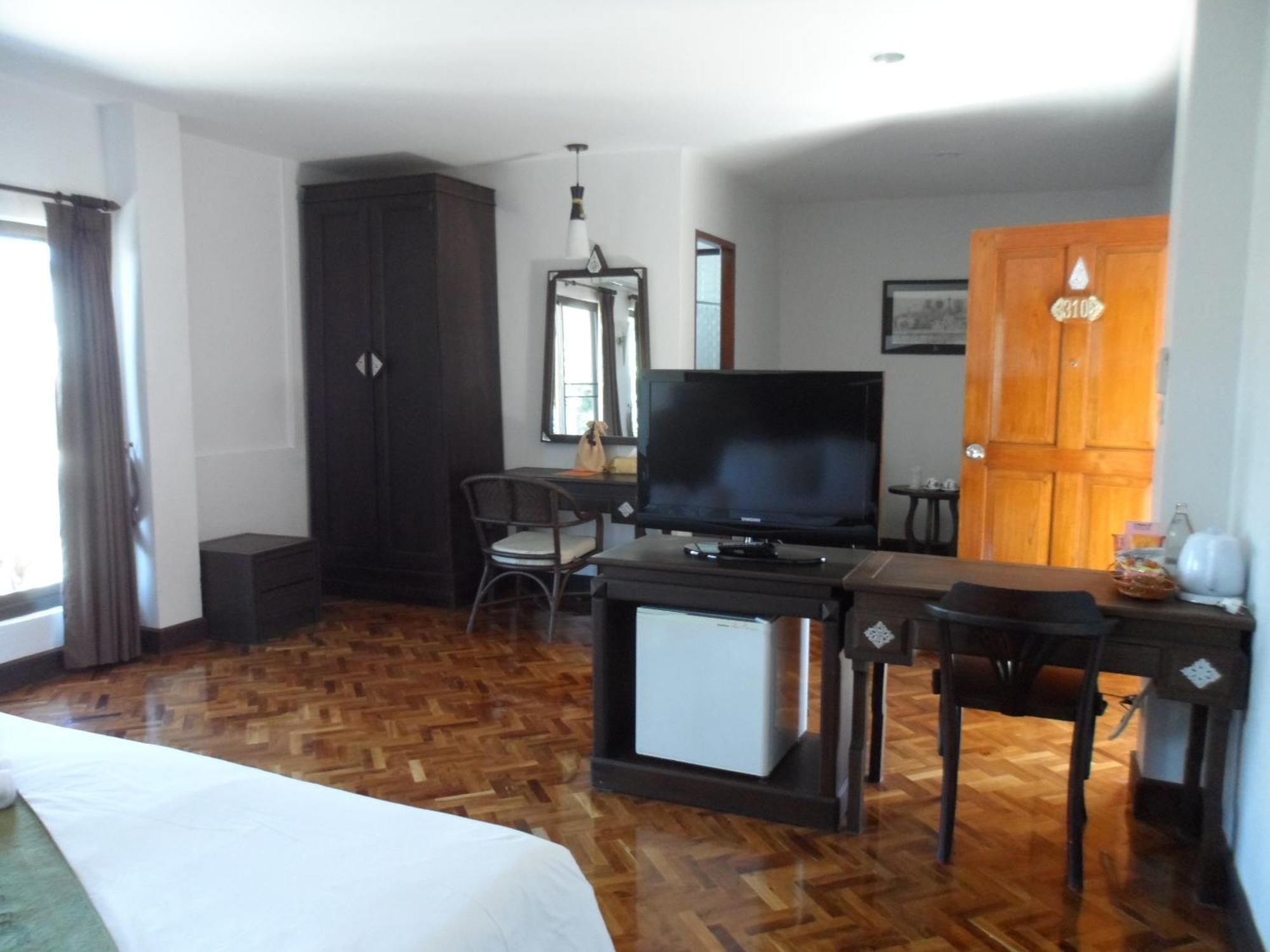 Baiyoke Chalet Hotel Мэхонгсон Экстерьер фото