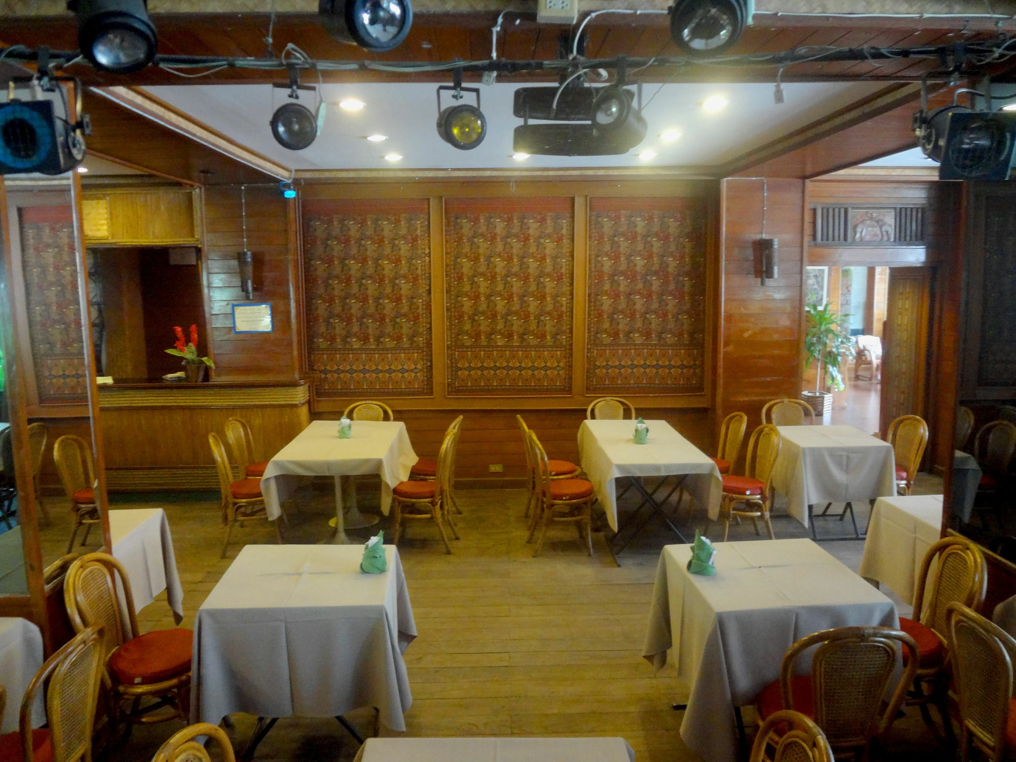 Baiyoke Chalet Hotel Мэхонгсон Экстерьер фото