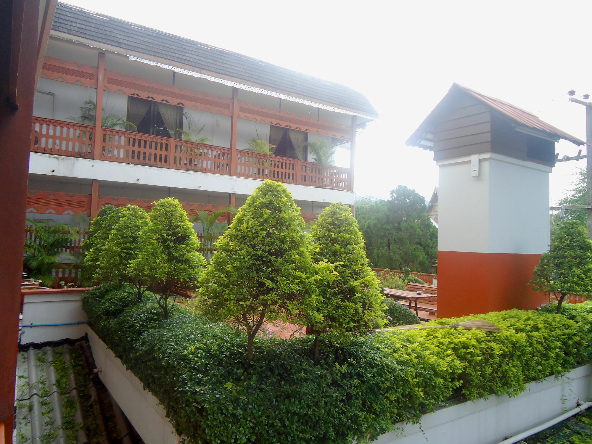 Baiyoke Chalet Hotel Мэхонгсон Экстерьер фото