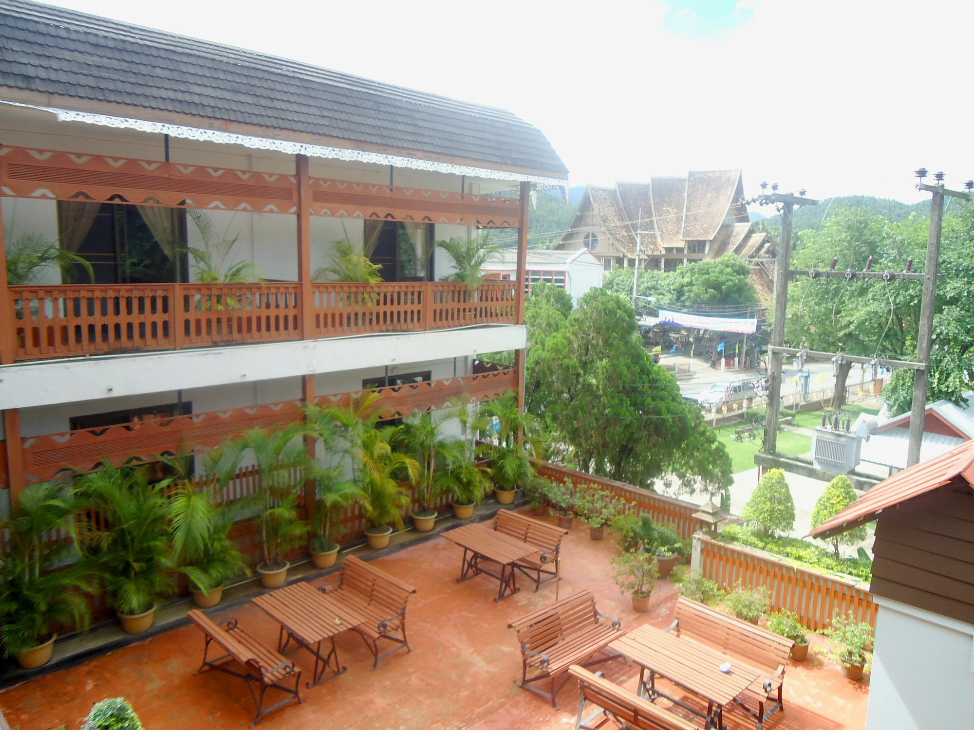 Baiyoke Chalet Hotel Мэхонгсон Экстерьер фото