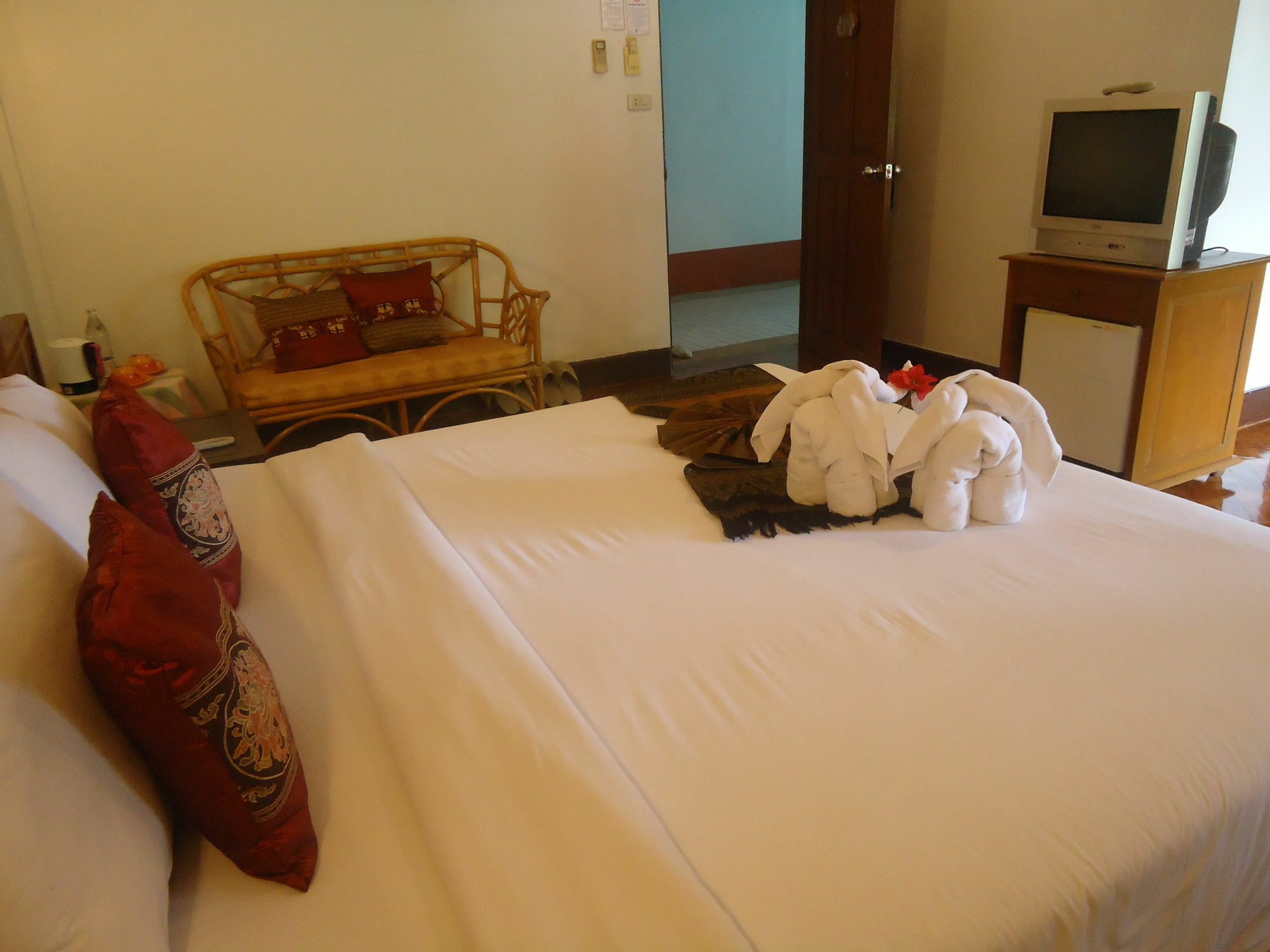 Baiyoke Chalet Hotel Мэхонгсон Экстерьер фото